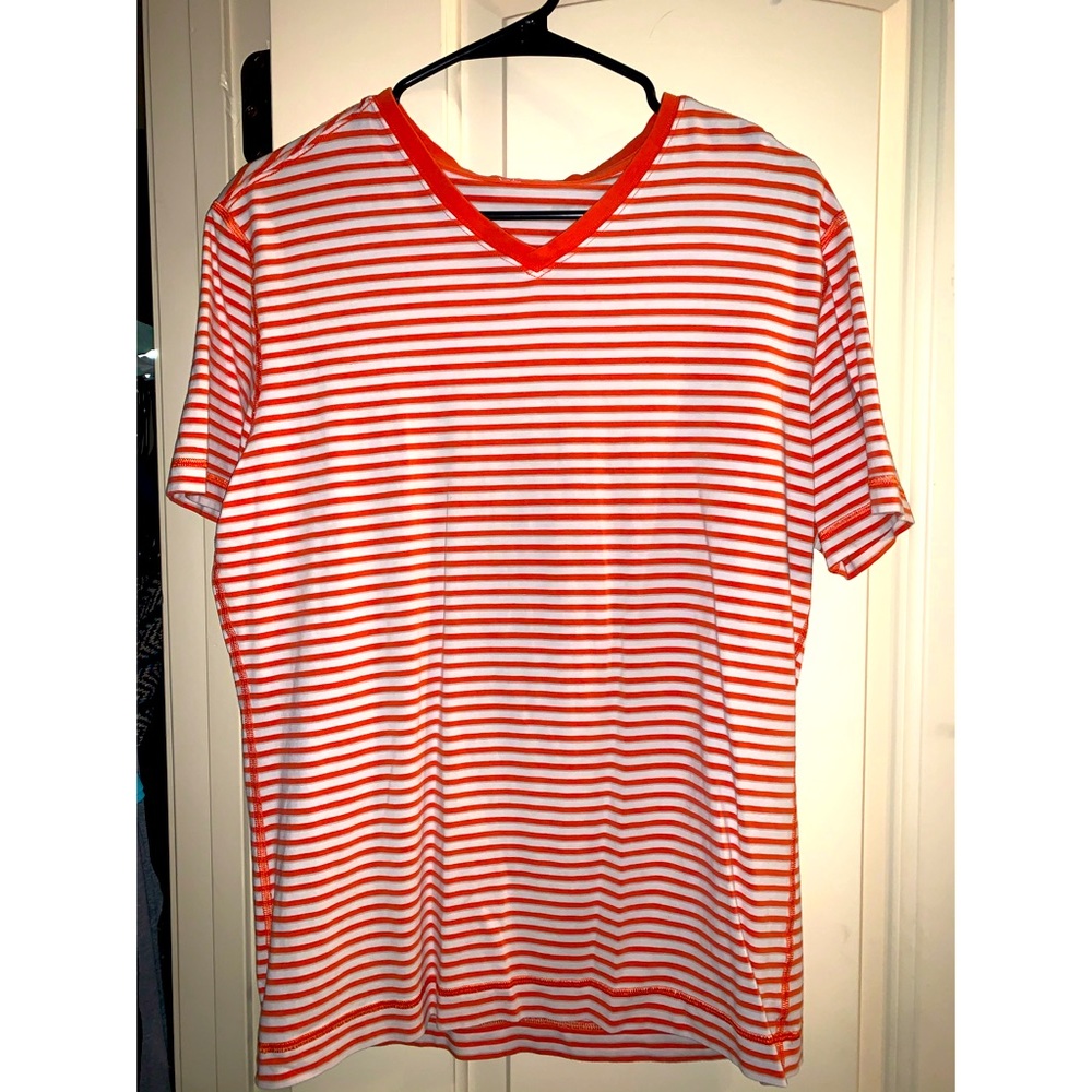 Lululemon 5-year basic tee
